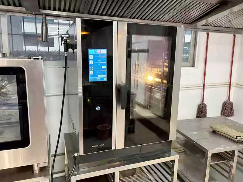 驰能万能蒸烤箱：蒸烤一体、智能控温，一台搞定餐饮后厨出品标准化
