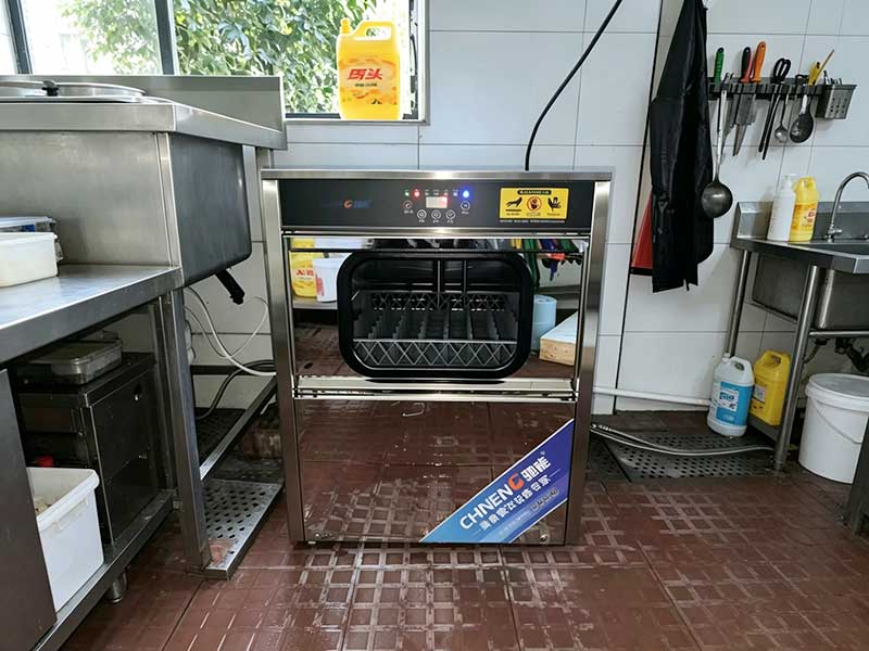 台下式洗碗机