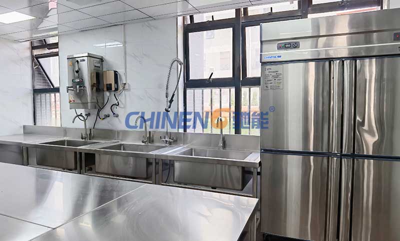 中山百盛生物厨房加工区
