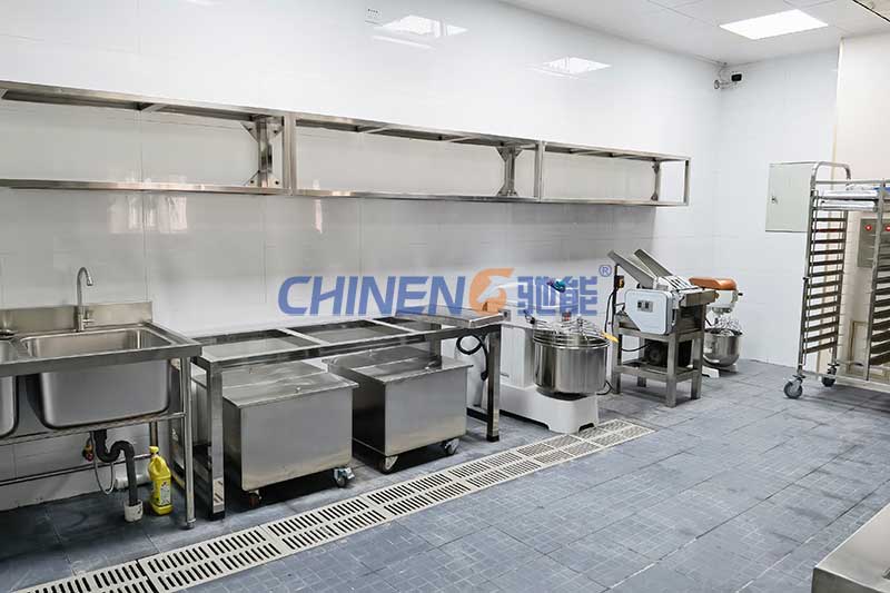 原尚股份员工食堂面点区