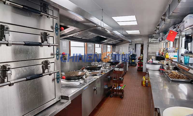 火车创意餐厅烹饪区
